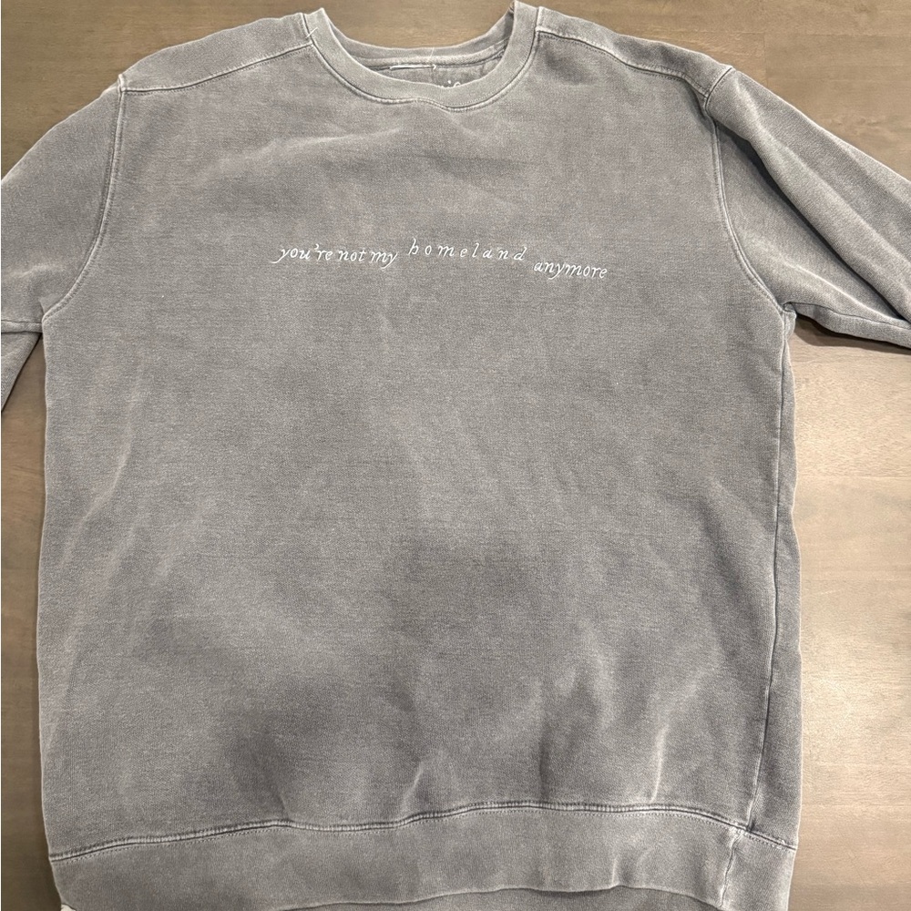 taylor swift folklore the "what am I defending now?" Pullover: size Medium